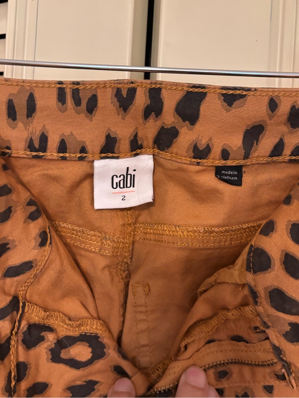 CAbi Leopard Barrell Leg Print Straight-Leg Jeans, Sz 2, wore one time. EUC - Picture 2 of 3